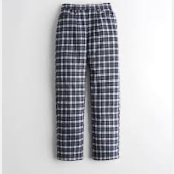 NWT Hollister Ultra High-Rise Flannel Plaid Dad Pants. Size 13R-W31 - Picture 3 of 9
